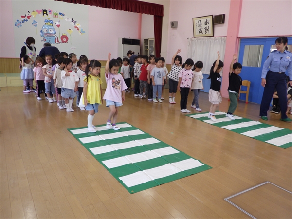 お遊戯会