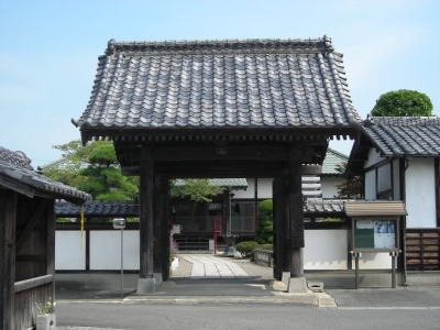 金乗院・山門