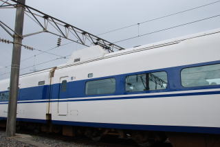 100系新幹線電車